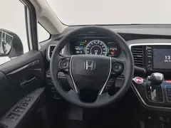 2021 Honda Odyssey 2.0L, белый — фото 11