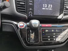 2021 Honda Odyssey 2.0L, белый — фото 13