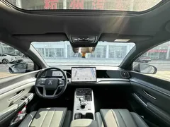 2025 BYD Song Pro 2nd Gen Smart Driving DM-i PHEV 115km Superior — фото 15