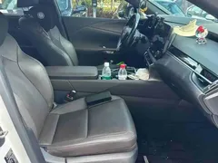 2023 Lexus RX 350h 4WD, белый — фото 5