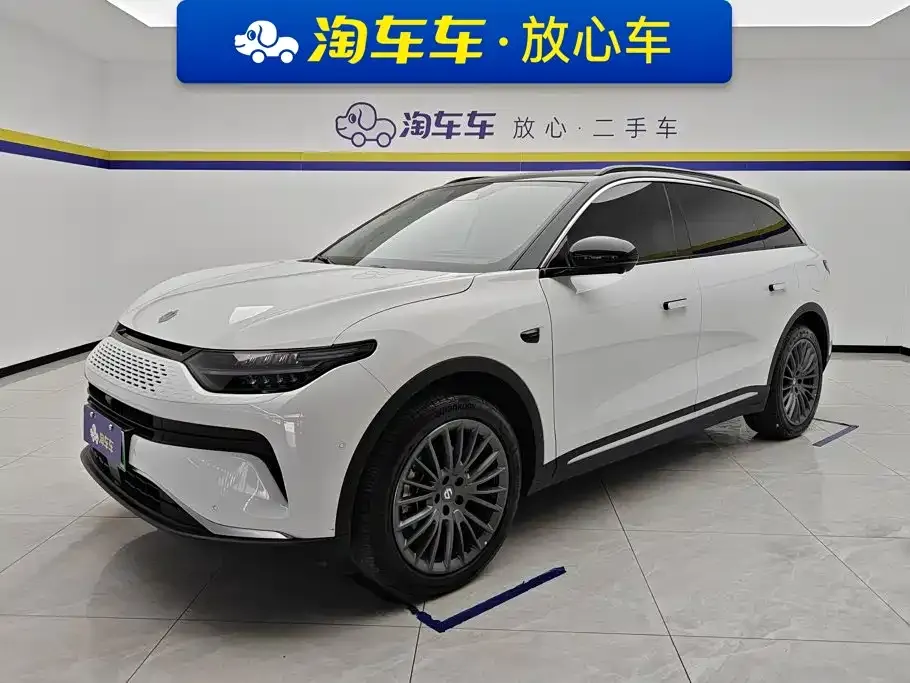 2024 Leapmotor C11 EREV 300 Premium
