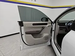2024 Leapmotor C11 EREV 300 Premium, белый — фото 7