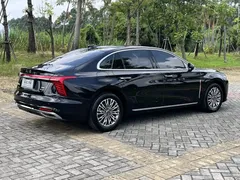 2025 Hongqi H5 1.5T DCT, чёрный — фото 6