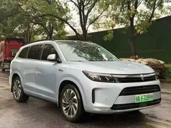 2024 Aito M7 1.5T RWD Max 5-seat, синий — фото 3