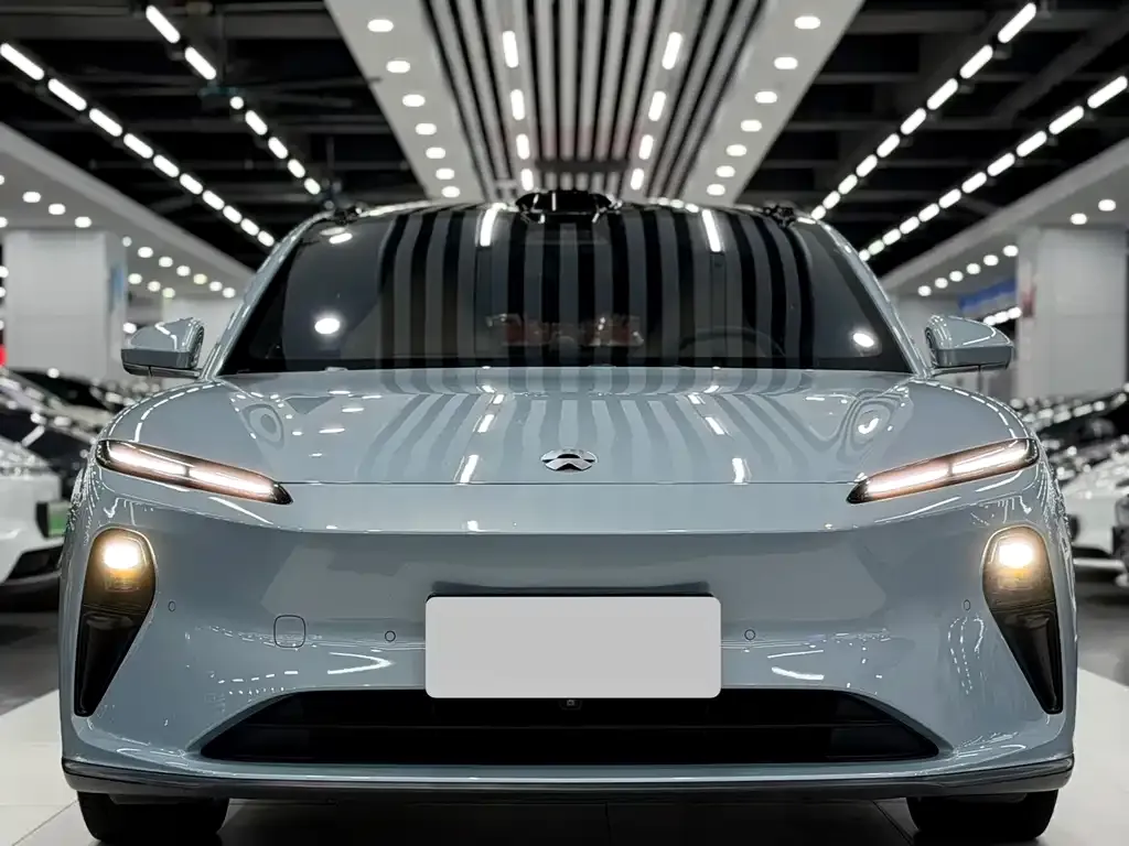 2023 Nio ET5T 75kWh Touring