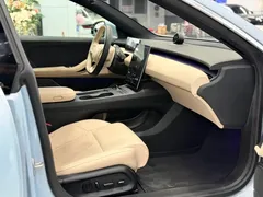 2023 Nio ET5T 75kWh Touring, синий — фото 8