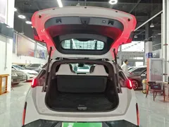 2023 Zeekr X RWD YOU 4-seat — фото 19