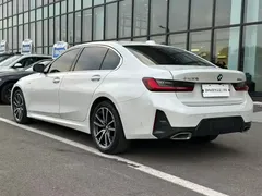 2023 BMW 3 Series 325Li M Sport Package, белый — фото 15