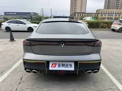 2022 Changan UNI-V 2.0T — фото 4