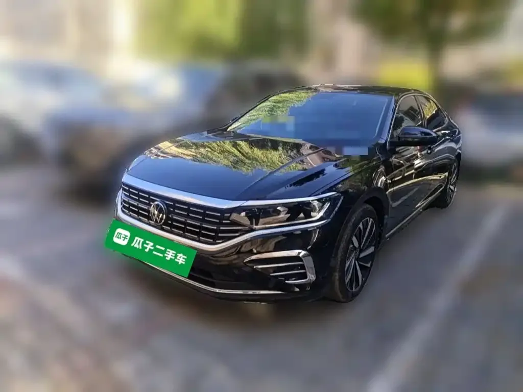 2022 Volkswagen Passat 330TSI Elite