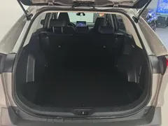 2021 Toyota RAV4 2.0L CVT 4WD Fashion Plus — фото 4
