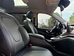 2021 Mercedes-Benz V-Class V 260 L Long Wheelbase Premium, чёрный — фото 12