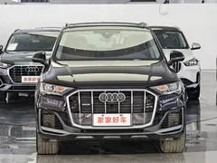 2023 Audi Q7 55 TFSI quattro S line Sport, чёрный — фото 2