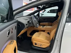 2025 Li Auto i8 Standard — фото 7