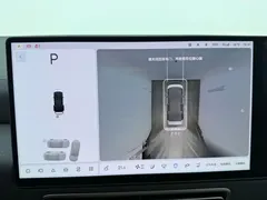 2025 Li Auto MEGA Ultra Smart Refresh, белый — фото 10