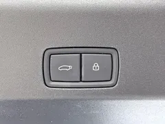 2025 Li Auto MEGA Ultra Smart Refresh, белый — фото 18