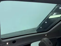 2025 Li Auto MEGA Ultra Smart Refresh, белый — фото 20