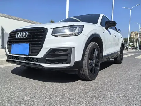 2021 Audi Q2L 35 TFSI Luxury