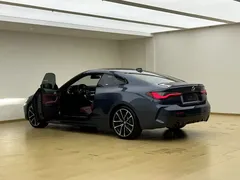 2021 BMW 4 Series 430i M Sport Night, синий — фото 21