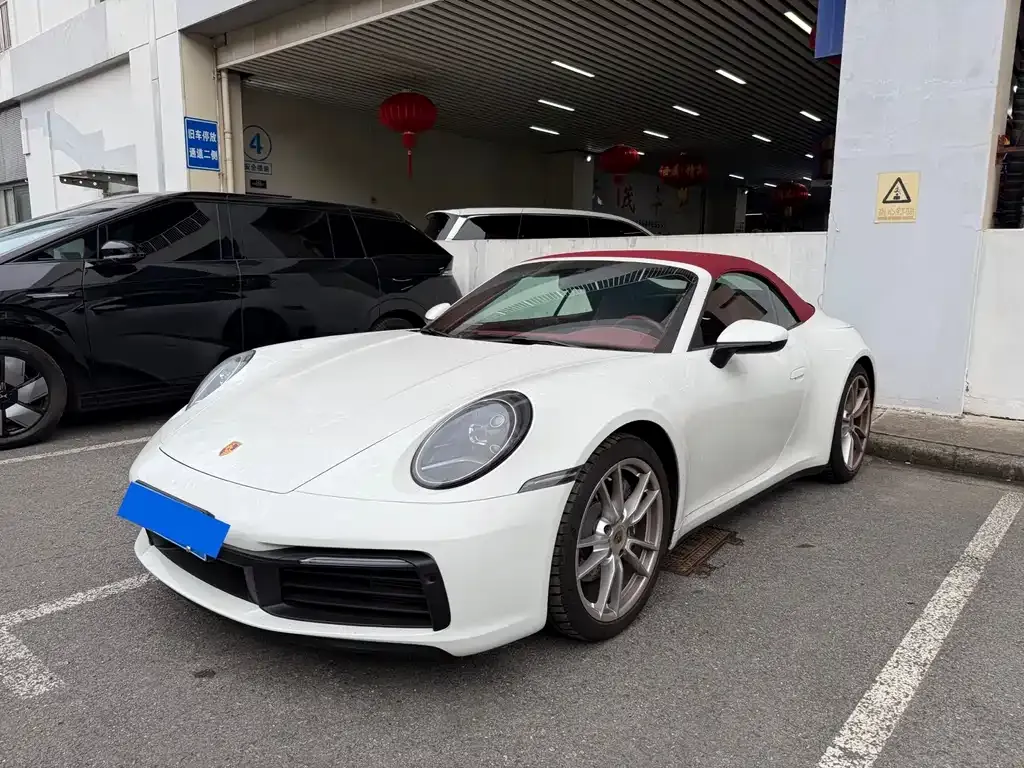 2022 Porsche 911 Carrera Cabriolet 3.0T