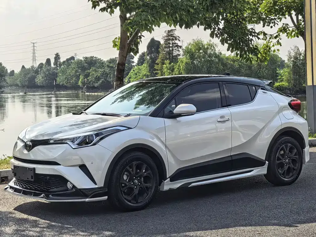 2020 Toyota C-HR 2.0L