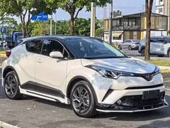 2020 Toyota C-HR 2.0L, белый — фото 3