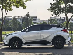 2020 Toyota C-HR 2.0L, белый — фото 4