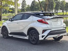 2020 Toyota C-HR 2.0L, белый — фото 5