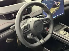 2024 Xiaomi SU7 4WD Max Founder, зелёный — фото 4