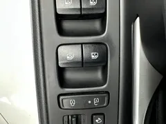 2023 Hyundai Elantra 1.5L CVT LUX Premium, белый — фото 14