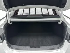 2023 Hyundai Elantra 1.5L CVT LUX Premium, белый — фото 21
