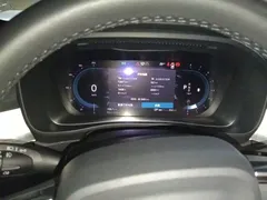 2024 Volvo XC40 Fashion, белый — фото 12
