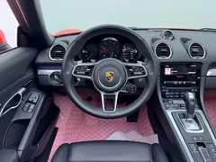 2020 Porsche 718 Boxster 2.0T — фото 13