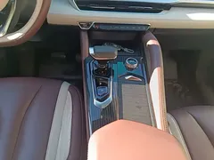 2021 Geely Monjaro 2.0TD DCT EVO 2WD Premium, белый — фото 14