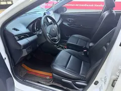2022 Toyota Yaris L Zhixuan 1.5L CVT Luxury Plus, белый — фото 11