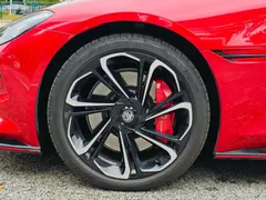 2024 MG Cyberster 520km Legend 4WD Red Soft Top — фото 5