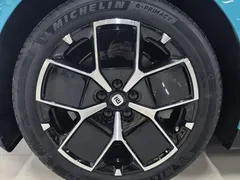 2024 Xiaomi SU7 RWD Long Range Smart Driving, синий — фото 12