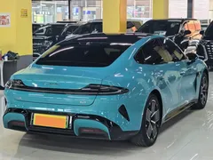 2024 Xiaomi SU7 RWD Long Range Smart Driving, синий — фото 15