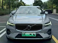 2022 Volvo XC60 T8 PHEV 4WD Luxury — фото 3