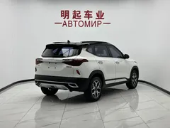 2021 Kia Seltos 1.5L CVT Trend, белый — фото 8