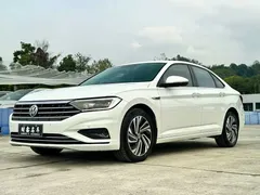 2021 Volkswagen Sagitar 280TSI DSG Luxury Smart, белый — фото 1