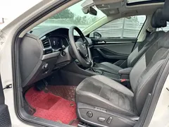 2021 Volkswagen Sagitar 280TSI DSG Luxury Smart, белый — фото 4