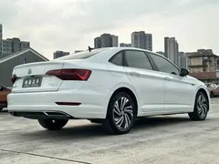 2021 Volkswagen Sagitar 280TSI DSG Luxury Smart, белый — фото 9