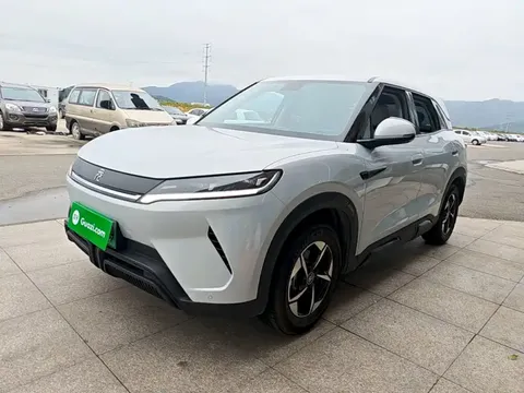 2024 BYD Yuan UP 301km Leading