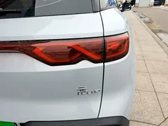 2024 BYD Yuan UP 301km Leading, белый — фото 8