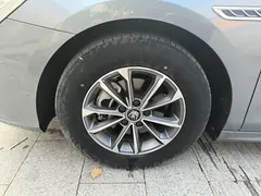 2024 BYD Qin PLUS Honor DM-i PHEV 55km Leading — фото 23