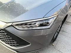 2024 BYD Qin PLUS Honor DM-i PHEV 55km Leading — фото 24