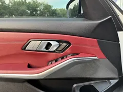 2022 BMW 3 Series 320Li M Sport Package, белый — фото 4