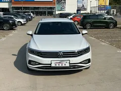 2021 Volkswagen Tavendor 2.0T, белый — фото 2