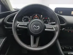 2021 Mazda 3 1.5L AT, белый — фото 15